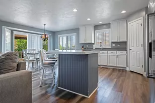 787 W 2000 N, West Bountiful, UT 84087 - Photo 9