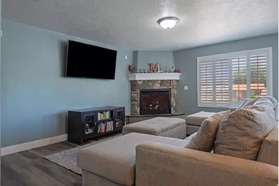 787 W 2000 N, West Bountiful, UT 84087 - Photo 7