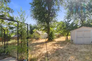 3296 Ogden Ave, Ogden, UT 84401 - Photo 23