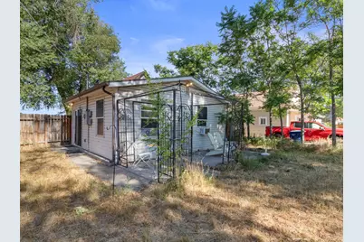 3296 Ogden Ave, Ogden, UT 84401 - Photo 21