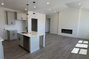 645 N 200 E, Providence, UT 84332 - Photo 3