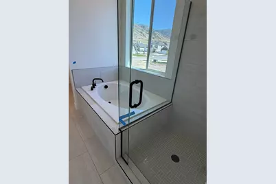 645 N 200 E #512, Providence, UT 84332 - Photo 11