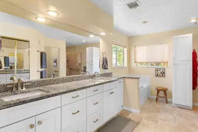 985 E Fort Pierce Dr, Saint George, UT 84790 - Photo 7