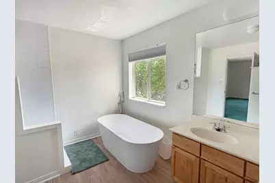 190 E 600 N, Ferron, UT 84523 - Photo 21
