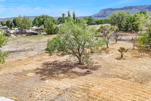 190 E 600 N, Ferron, UT 84523 - Photo 53