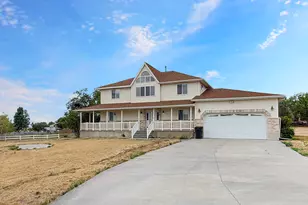190 E 600 N, Ferron, UT 84523 - Photo 39