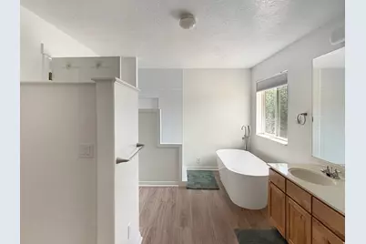 190 E 600 N, Ferron, UT 84523 - Photo 23