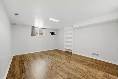 49 E Sunset Ave S, South Salt Lake, UT 84115 - Photo 17