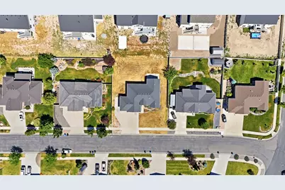 390 S Coyote Ridge Dr E, Smithfield, UT 84335 - Photo 29