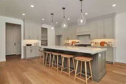 461 W Summerhill Ln W, Centerville, UT 84014 - Photo 11