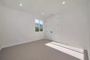 461 W Summerhill Ln W, Centerville, UT 84014 - Photo 33