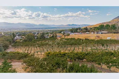 1525 E 200 S, Pleasant Grove, UT 84062 - Photo 7