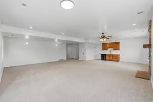 6698 S Hidden Ml Cv, Cottonwood Heights, UT 84121 - Photo 37
