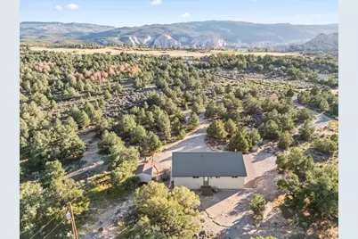 1855 S 3620 E, Teasdale, UT 84773 - Photo 5