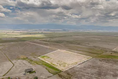 585 E 14250 N #5, Wales, UT 84667 - Photo 5