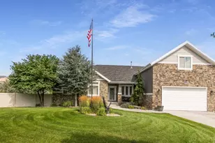 6984 W Boulder Ridge Cir, Herriman, UT 84096 - Photo 1