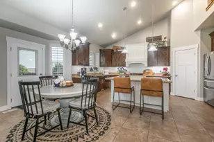 6984 W Boulder Ridge Cir, Herriman, UT 84096 - Photo 7