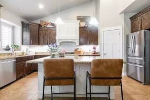 6984 W Boulder Ridge Cir, Herriman, UT 84096 - Photo 9