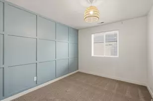 917 W Stonehaven Dr, North Salt Lake, UT 84054 - Photo 25