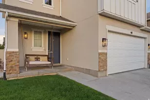 917 W Stonehaven Dr, North Salt Lake, UT 84054 - Photo 3
