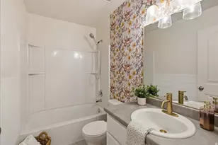 917 W Stonehaven Dr, North Salt Lake, UT 84054 - Photo 15