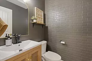 917 W Stonehaven Dr, North Salt Lake, UT 84054 - Photo 13