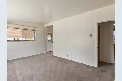 6566 S 2425 E, Cottonwood Heights, UT 84121 - Photo 19