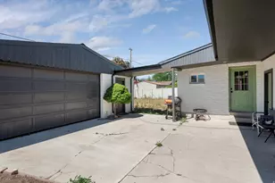 3837 W 3240 S, Salt Lake City, UT 84120 - Photo 19