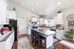 458 E 350 S, Nephi, UT 84648 - Photo 11