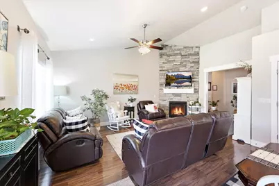 458 E 350 S, Nephi, UT 84648 - Photo 5