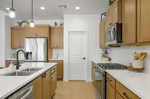 2891 E Chapman Cir, Washington, UT 84780 - Photo 9