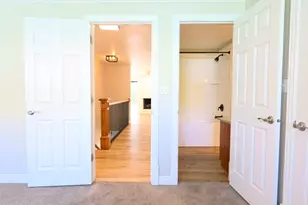 2753 N Edgewood Dr E, Provo, UT 84604 - Photo 11
