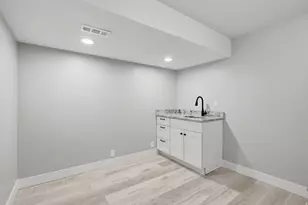 1709 E 9350 S, Sandy, UT 84093 - Photo 33