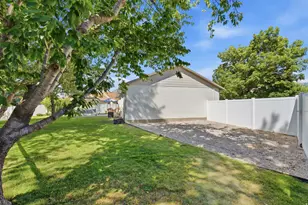 1709 E 9350 S, Sandy, UT 84093 - Photo 43