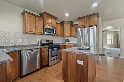 9256 Prairie Dunes Way, Eagle Mountain, UT 84005 - Photo 15
