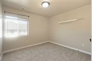 9256 Prairie Dunes Way, Eagle Mountain, UT 84005 - Photo 33