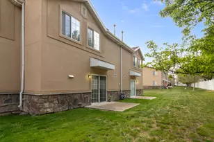 1546 W Compass Point Ln S, West Jordan, UT 84084 - Photo 3