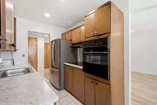 131 S 1000 E, Salt Lake City, UT 84102 - Photo 7
