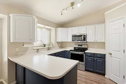 4039 W 4900 S, Roy, UT 84067 - Photo 9