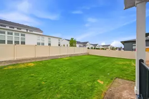 12292 S Emory Peak Cv W, Herriman, UT 84096 - Photo 5