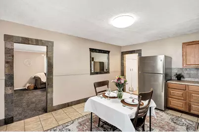 407 S 100 E, Hyrum, UT 84319 - Photo 7