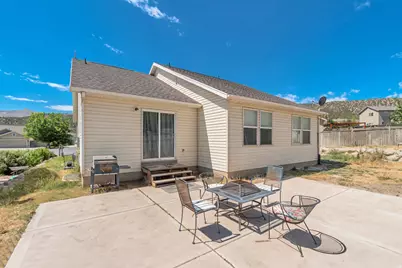 3949 E Sioux St, Eagle Mountain, UT 84005 - Photo 3