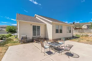 3949 E Sioux St, Eagle Mountain, UT 84005 - Photo 3