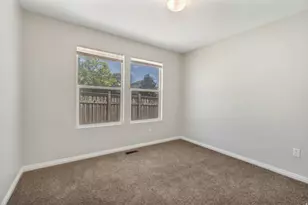 3949 E Sioux St, Eagle Mountain, UT 84005 - Photo 11