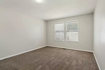 3949 E Sioux St, Eagle Mountain, UT 84005 - Photo 13