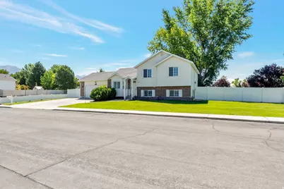 1843 W Springwater Dr S, Orem, UT 84058 - Photo 39