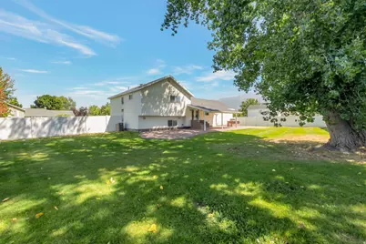 1843 W Springwater Dr S, Orem, UT 84058 - Photo 35