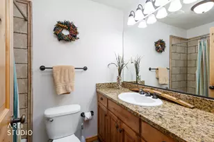 5060 Lakeview Dr, Eden, UT 84310 - Photo 15