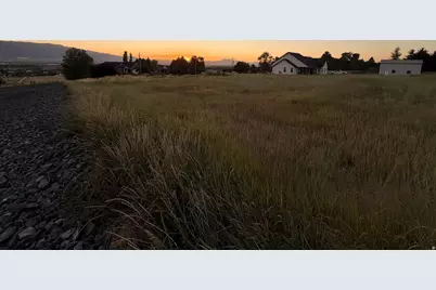 1082 S 400 E, Providence, UT 84332 - Photo 5