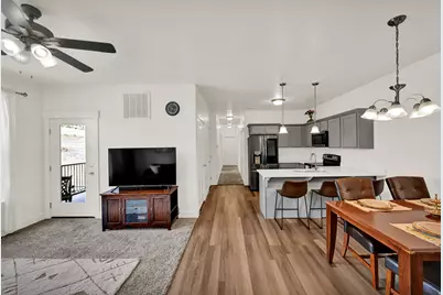 1794 W Eaglewood Dr N #201, Saratoga Springs, UT 84045 - Photo 7